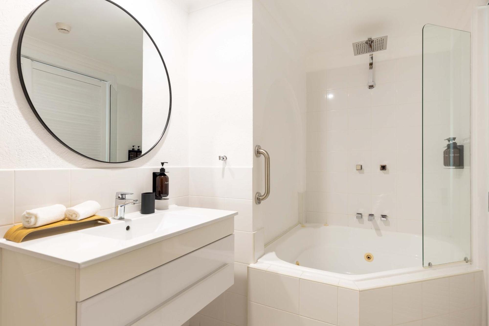 Casa Papaya Adults Only Apartment Port Douglas Eksteriør billede